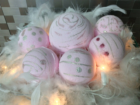Raspberry Cabernet Foaming Bath Bombs - Soapalamode